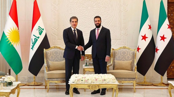 الرئيس السوري يستقبل رئيس إقليم كردستان العراق الرئيس السوري يستقبل رئيس إقليم كردستان العراق