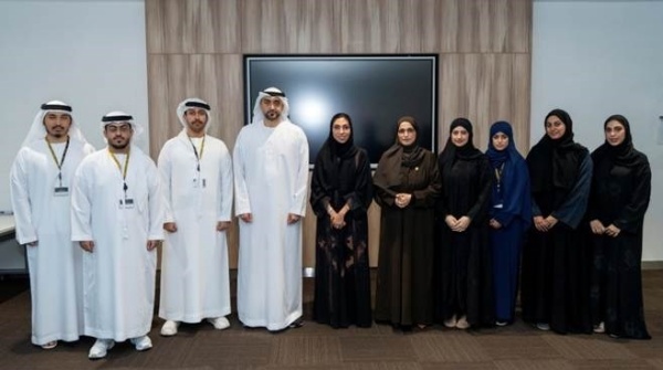 الاتحاد للطيران و جامعة خليفة تختتمان برنامجا لإعداد كفاءات إماراتية بقطاع الطيران الاتحاد للطيران و جامعة خليفة تختتمان برنامجا لإعداد كفاءات إماراتية بقطاع الطيران