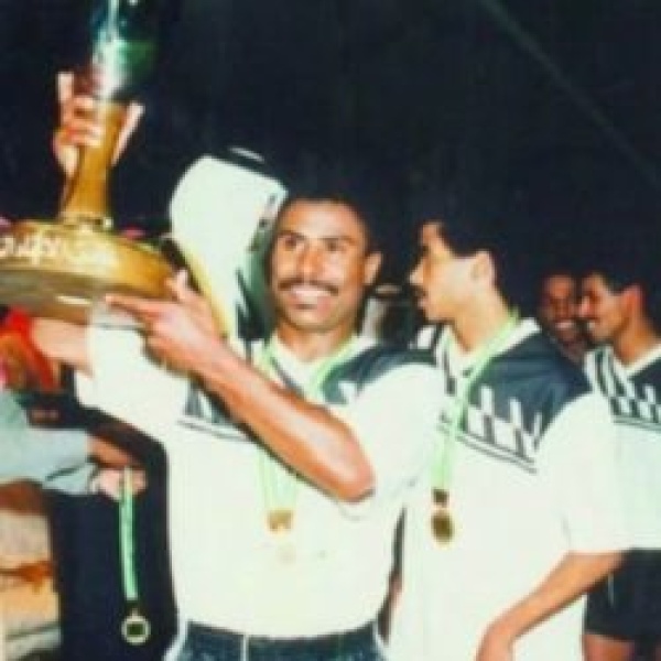 وزير الرياضة ينعى لاعب الشباب مساعد السويلم وزير الرياضة ينعى لاعب الشباب مساعد السويلم