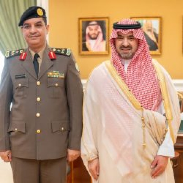 نائب أمير تبوك يكرم عدد ا من منسوبي مكافحة المخدرات بالمنطقة نائب أمير تبوك يكرم عدد ا من منسوبي مكافحة المخدرات بالمنطقة