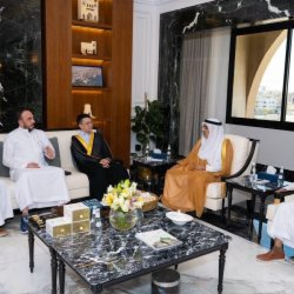 أمين الشرقية يستعرض نجاح المدينة العالمية بالدمام بعد موسم استثنائي