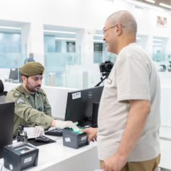 بمتابعة أمير تبوك مدينة الحجاج بحالة عمار تواصل توديع ضيوف الرحمن بعد أدائهم مناسك الحج في المرحلة الثانية والأخيرة من أعمالها