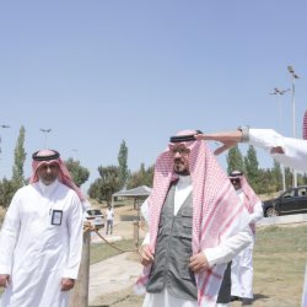 أمين الباحة يتفقد منتزه الأمير متعب ببني كبير استعدادا لصيف 2026 أمين الباحة يتفقد منتزه الأمير متعب ببني كبير استعدادا لصيف 2026