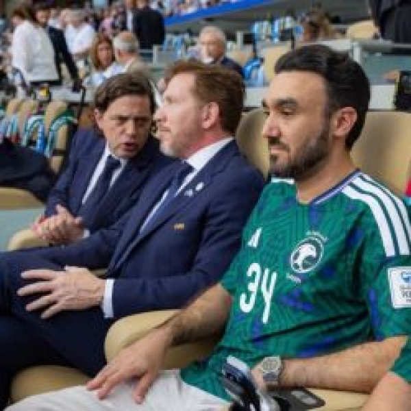 وزير الرياضة ي شيد بالأخضر بعد التعادل مع الأوروغواي في كأس العالم 2026