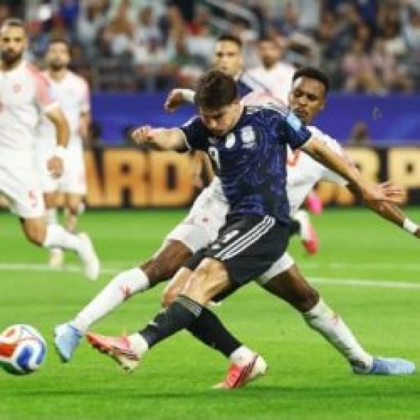 الأرجنتين تكسب الأردن بثلاثية في مونديال العالم 2026