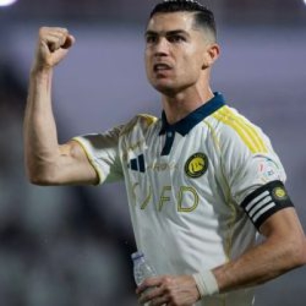 رونالدو يقترب من الهدف الألف ويستعد لمشاركته التاريخية السادسة في كأس العالم مع البرتغال