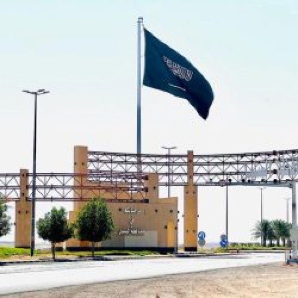 مطالبات بحلول عاجلة لشارع الملك عبدالله بالسليل بعد تكرار الحوادث المأساوية مطالبات بحلول عاجلة لشارع الملك عبدالله بالسليل بعد تكرار الحوادث المأساوية