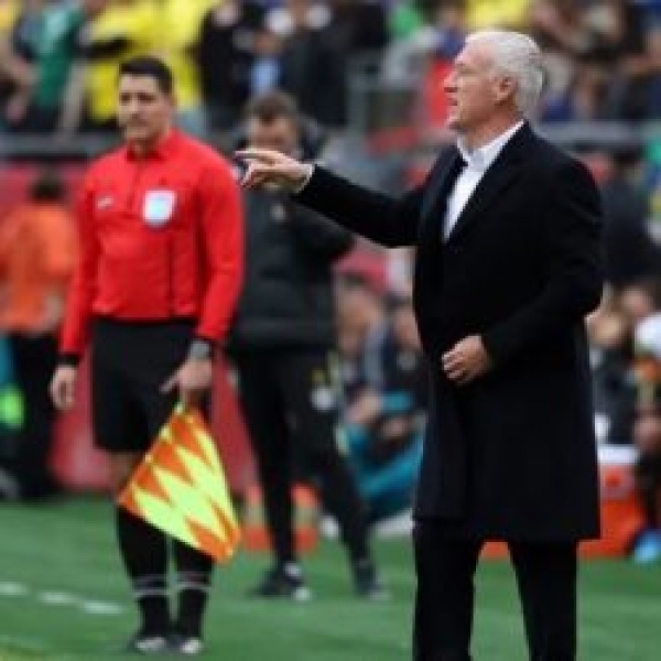 ديشان يغادر منتخب فرنسا في مونديال 2026 إثر وفاة والدته