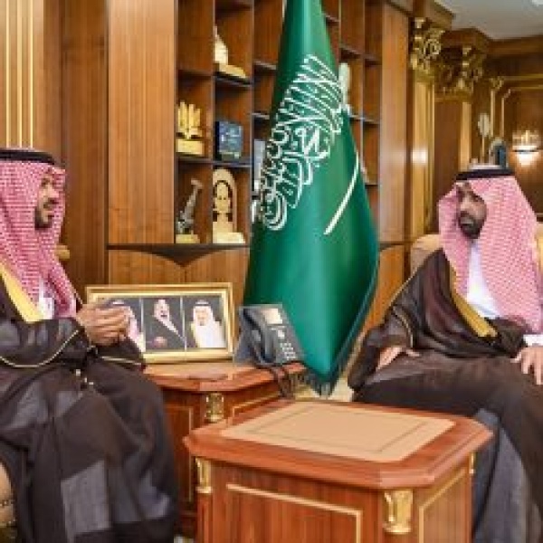 أمير جازان يستقبل مدير عام التعليم بالمنطقة ويط لع على أبرز ملامح نظام التعليم العام