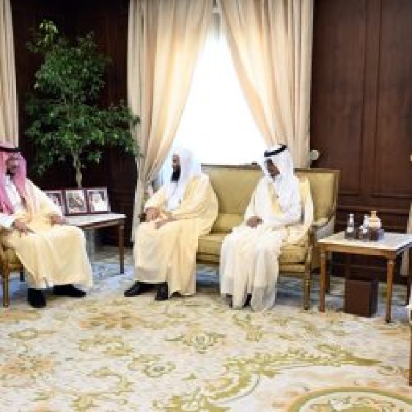 نائب أمير منطقة عسير يستقبل مدير عام فرع هيئة الأمر بالمعروف والنهي عن المنكر بالمنطقة نائب أمير منطقة عسير يستقبل مدير عام فرع هيئة الأمر بالمعروف والنهي عن المنكر بالمنطقة
