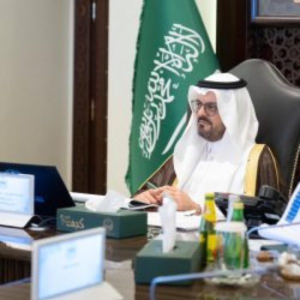 نائب أمير منطقة مكة يطلع على الاستعدادات لأعمال موسم حج العام الحالي 1448هــ