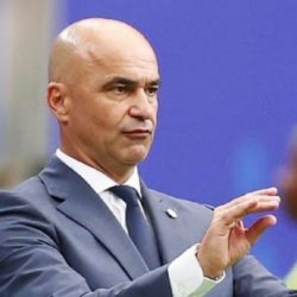 منتخب البرتغال يعلن إقالة المدرب روبرتو مارتينيز منتخب البرتغال يعلن إقالة المدرب روبرتو مارتينيز