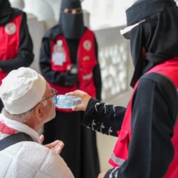 الهلال الأحمر بمنطقة مكة يباشر أكثر من 202 ألف بلاغ إسعافي الهلال الأحمر بمنطقة مكة يباشر أكثر من 202 ألف بلاغ إسعافي