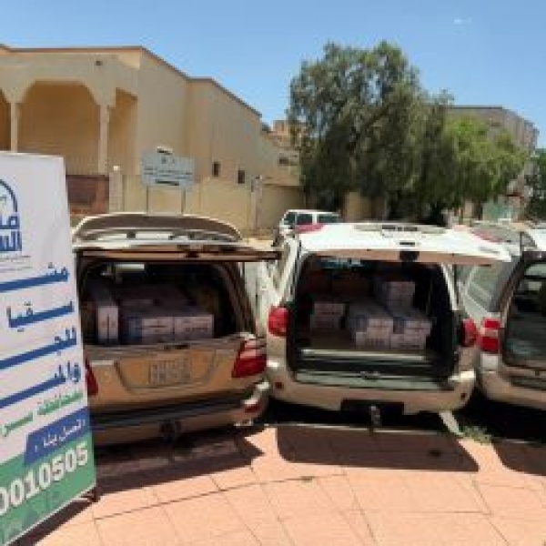 جمعية مآذن السراة توزع 1500 كرتون مياه على أكثر من 60 جامع ا ومسجد ا بسراة عبيدة