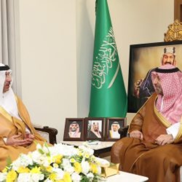 أمير نجران يستقبل رئيس النيابة العامة بالمنطقة المعين حديث ا أمير نجران يستقبل رئيس النيابة العامة بالمنطقة المعين حديث ا