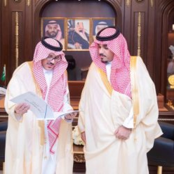 نائب أمير نجران يط لع على الخطط المستقبلية لفرع وزارة الرياضة بالمنطقة نائب أمير نجران يط لع على الخطط المستقبلية لفرع وزارة الرياضة بالمنطقة