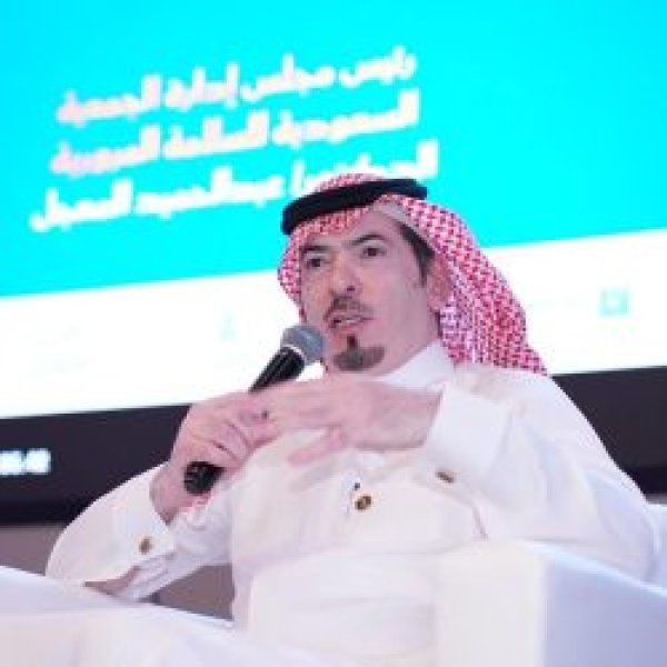 لجنة السلامة المرورية بالمنطقة الشرقية تعقد مؤتمرا صحفيا لجائزة السائق المثالي لجنة السلامة المرورية بالمنطقة الشرقية تعقد مؤتمرا صحفيا لجائزة السائق المثالي