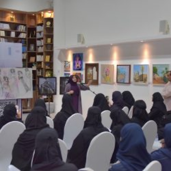 معرض الروازن السادس يجمع أكثر من 45 فنان ا وفنانة في الدمام معرض الروازن السادس يجمع أكثر من 45 فنان ا وفنانة في الدمام