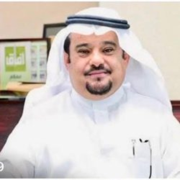 آل زهير مستشار ا ومشرف ا عام ا على صحيفة آفاق بجامعة الملك خالد آل زهير مستشار ا ومشرف ا عام ا على صحيفة آفاق بجامعة الملك خالد