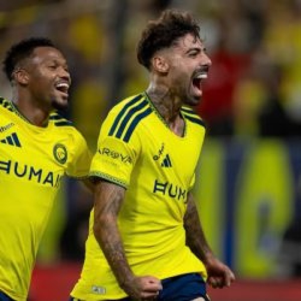 النصر يتغل ب على الفتح بثلاثية في دوري روشن للمحترفين