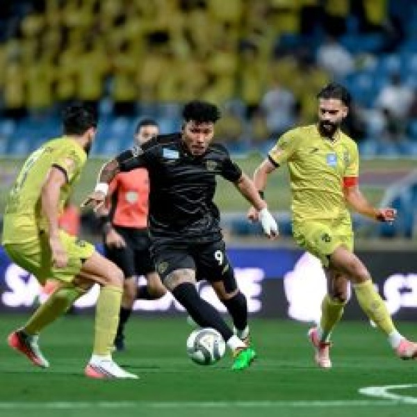 الحزم يتعادل مع الشباب في دوري روشن للمحترفين الحزم يتعادل مع الشباب في دوري روشن للمحترفين