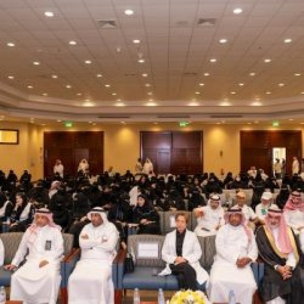 مبادرة الفراغ بداية السقوط أم بداية التغيير تسل ط الضوء على أهمية استثمار الوقت وتعزيز الوعي المجتمعي مبادرة الفراغ بداية السقوط أم بداية التغيير تسل ط الضوء على أهمية استثمار الوقت وتعزيز الوعي المجتمعي
