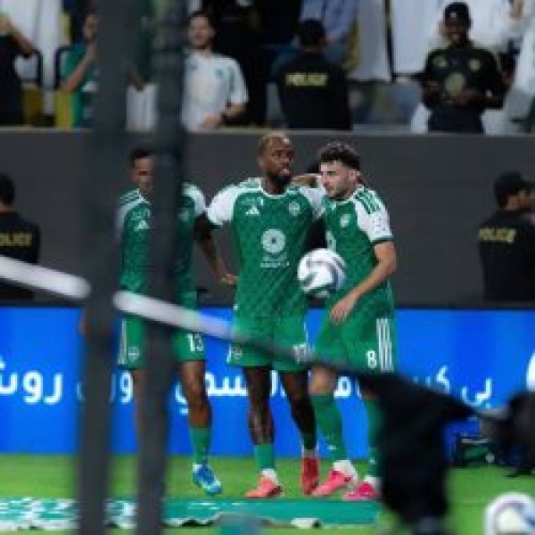 الأهلي يتغلب على الدرعية بهدف في دوري روشن للمحترفين