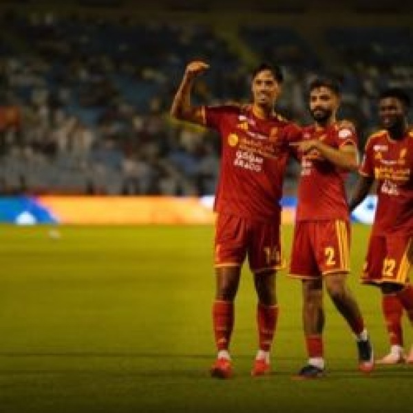 القادسية يكسب الأهلي بثلاثية في دوري روشن للمحترفين