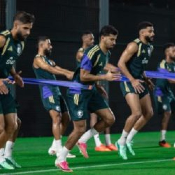 الأخضر السعودي يواصل استعداده للقاء الكويت في افتتاح كأس الخليج27