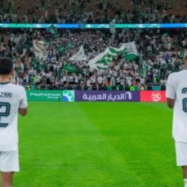 مجلس جمهور المنتخب السعودي يفاجئ عشاق الأخضر قبل مواجهة العراق