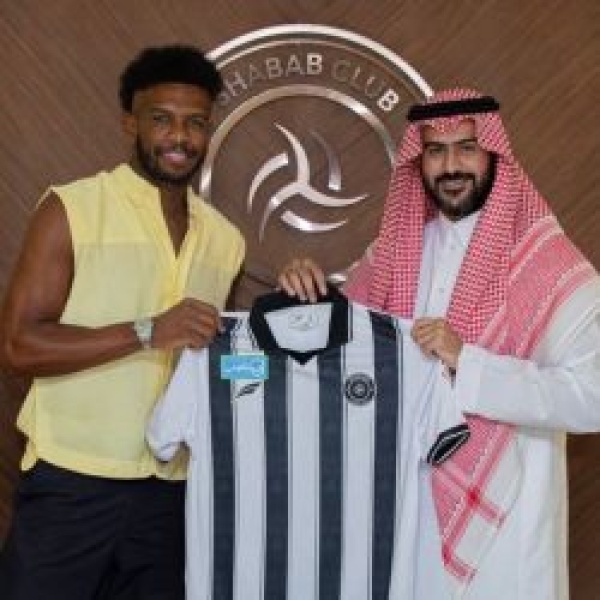 رسميا البليهي يوق ع لنادي الشباب لمدة عام رسميا البليهي يوق ع لنادي الشباب لمدة عام