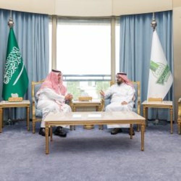 جامعة الملك عبدالعزيز وغرفة مكة تعززان التعاون الاقتصادي والمعرفي جامعة الملك عبدالعزيز وغرفة مكة تعززان التعاون الاقتصادي والمعرفي