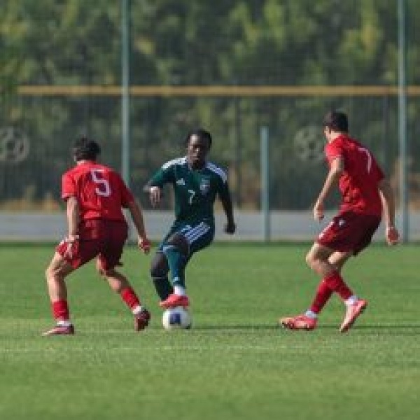 التعادل السلبي يحسم مواجهة السعودية وأرمينيا في ختام الدورة الودية بأوزباكستان