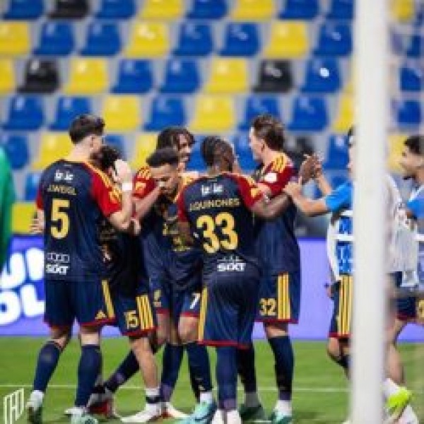 القادسية يتغلب على التعاون بهدف في دوري روشن للمحترفين القادسية يتغلب على التعاون بهدف في دوري روشن للمحترفين