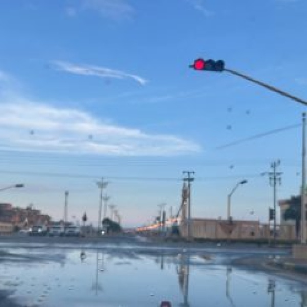 أمطار الخير تهطل على محافظة تيماء أمطار الخير تهطل على محافظة تيماء