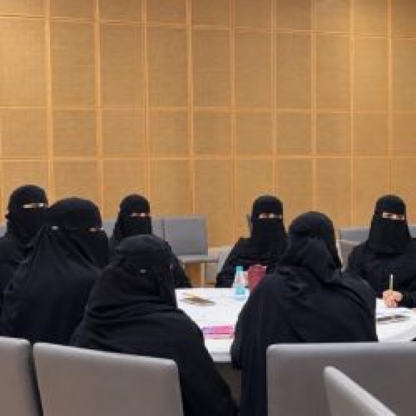 فتاة الأحساء تختتم برنامج قصة أمل بمشاركة 20 مستفيدة فتاة الأحساء تختتم برنامج قصة أمل بمشاركة 20 مستفيدة