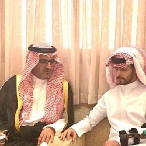 محافظ السليل يزور بطل الحد الجنوبي الملازم فيصل مبارك ال خفران محافظ السليل يزور بطل الحد الجنوبي الملازم فيصل مبارك ال خفران