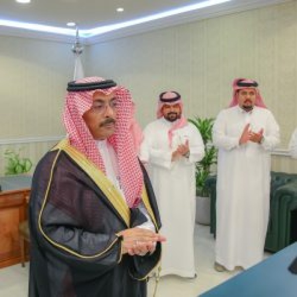 أمانة الطائف توضح آلي ة تقييم الأهالي في قياس آداء رؤساء البلديات أمانة الطائف توضح آلي ة تقييم الأهالي في قياس آداء رؤساء البلديات
