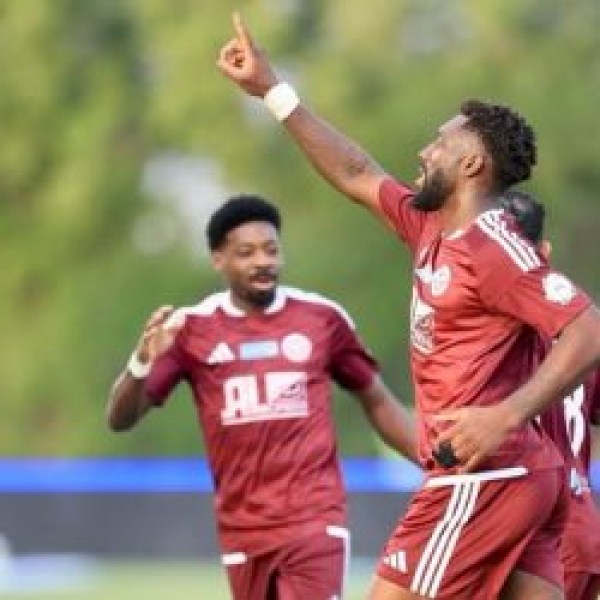 الفيصلي يتغل ب على الخلود بثلاثية في دوري روشن للمحترفين الفيصلي يتغل ب على الخلود بثلاثية في دوري روشن للمحترفين