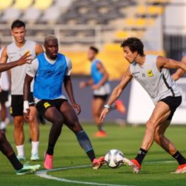 الاتحاد السعودي يواجه شباب الأهلي الإماراتي في دوري أبطال آسيا للنخبة الاتحاد السعودي يواجه شباب الأهلي الإماراتي في دوري أبطال آسيا للنخبة