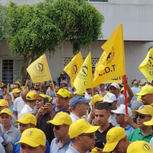 الشباب الكونفدرالي يدعو للاحتجاج ضد رسوم مرتبطة بالتعليم العالي الشباب الكونفدرالي يدعو للاحتجاج ضد رسوم مرتبطة بالتعليم العالي
