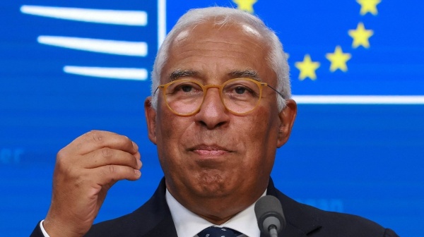 رئيس المجلس الأوروبي يدافع عن فتح قنوات اتصال مع روسيا رئيس المجلس الأوروبي يدافع عن فتح قنوات اتصال مع روسيا