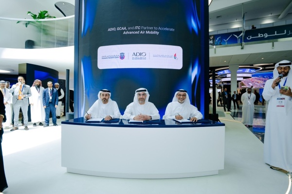 أبوظبي للاستثمار و الطيران المدني و أبوظبي للتنق ل توقع اتفاقية بشأن أنظمة التنق ل الجوي المتقدم