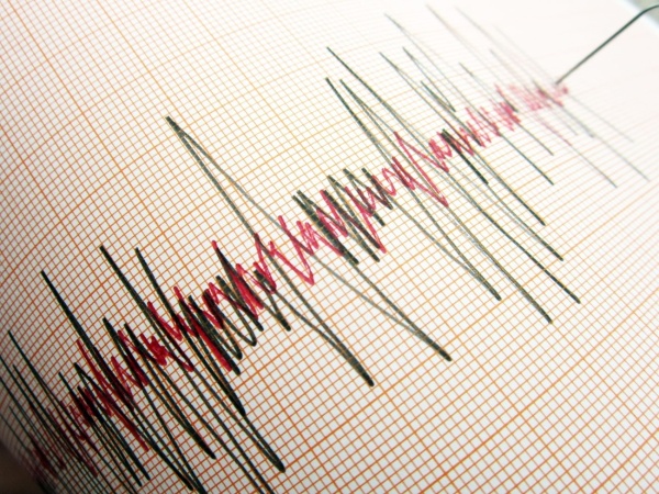 إصابات جراء زلزال بقوة 7 2 درجة ضرب اليابان