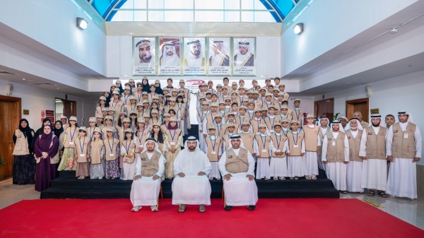 محمد الشرقي يزور البرنامج الصيفي لنادي الفجيرة للرماية
