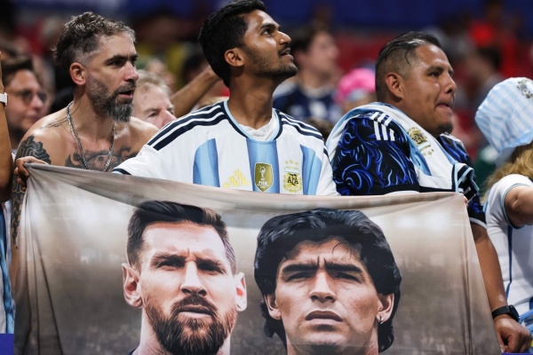 ميسي يهزم مارادونا بالرباعية القاضية في مونديال 2026