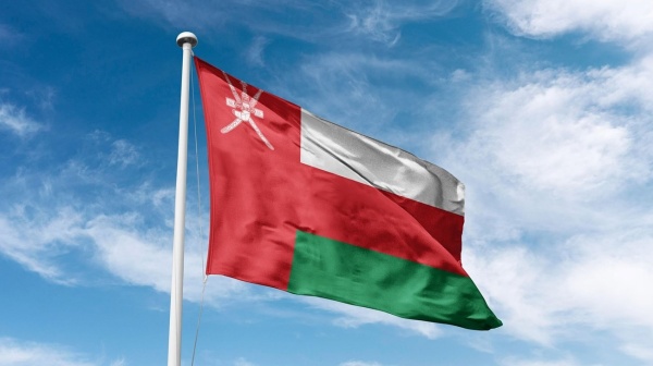 ع مان تستدعي سفير إيران وتحتج رسميا على هجمات بطائرات مسيرة