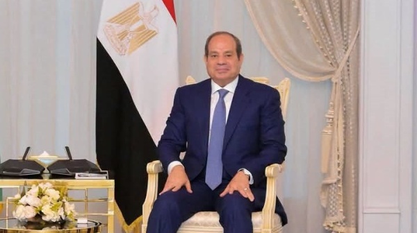 السيسي يدعو إلى وقف التصعيد في المنطقة