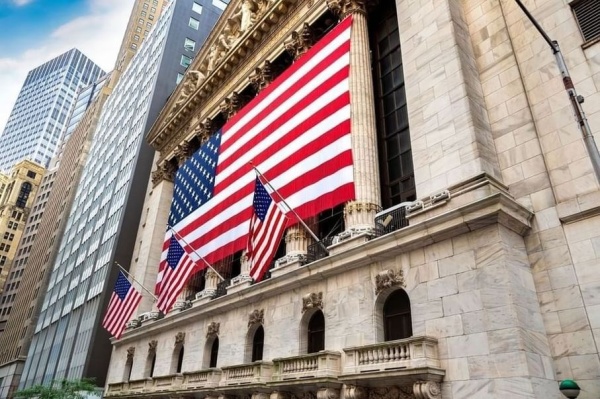 وول ستريت تغلق على ارتفاع و ناسداك يقفز 2 76 وول ستريت تغلق على ارتفاع و ناسداك يقفز 2 76
