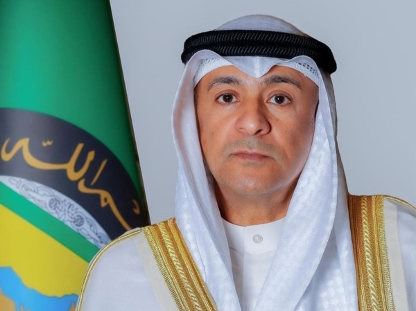 أمين عام مجلس التعاون يدين الاعتداء الإيراني على ناقلتين لـ أدنوك في مضيق هرمز أمين عام مجلس التعاون يدين الاعتداء الإيراني على ناقلتين لـ أدنوك في مضيق هرمز